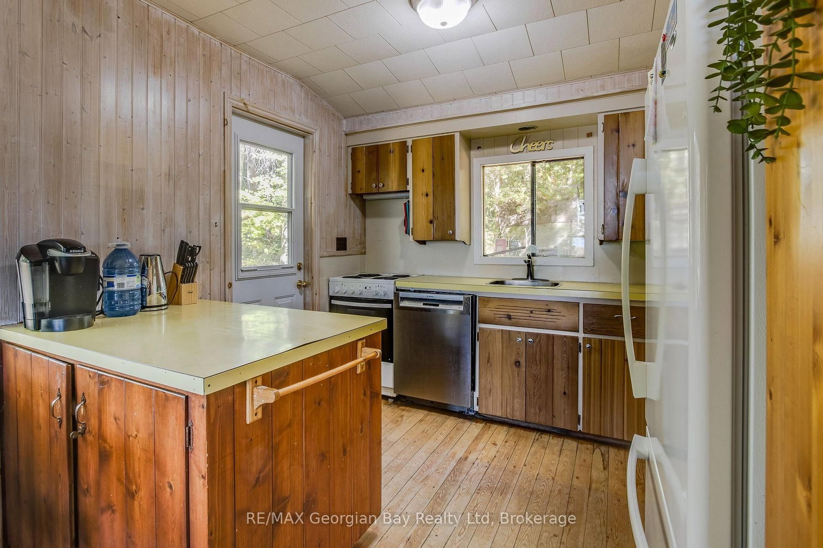 100 Nottawaga Drive • Tiny, ON photo 15