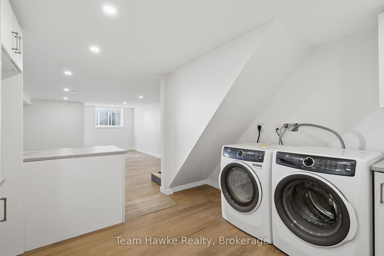958 Montreal Street • Midland, ON photo 29