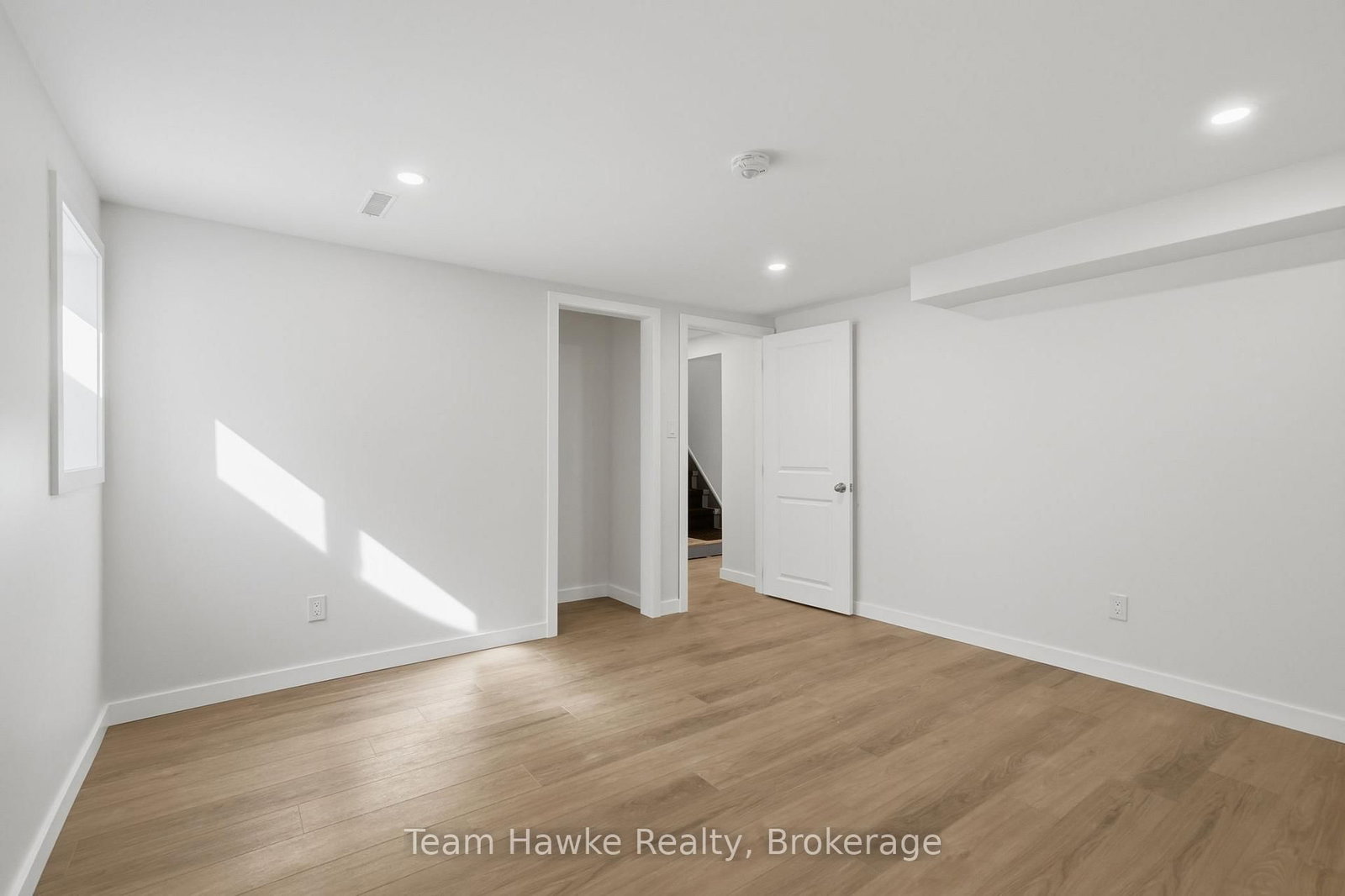 958 Montreal Street • Midland, ON photo 36