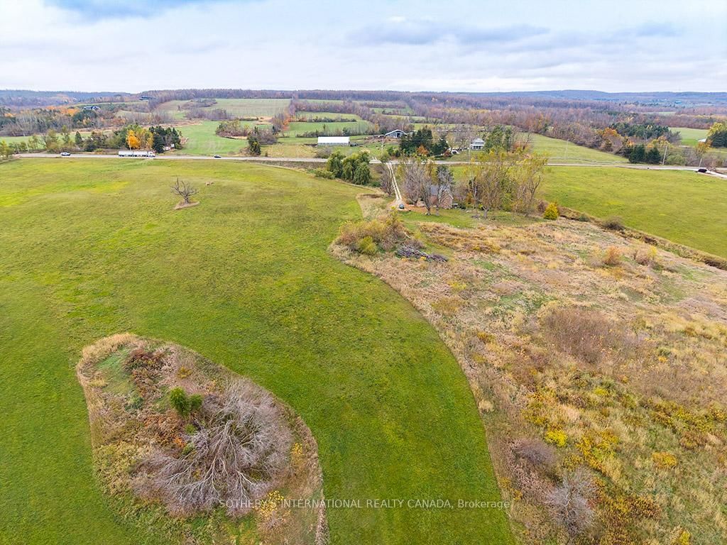 2205 County Road 124 • Clearview, ON photo 10