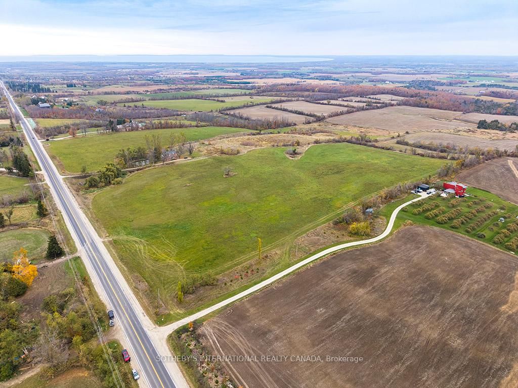 2205 County Road 124 • Clearview, ON photo 3