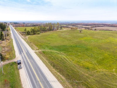2205 County Road 124 • Clearview, ON photo 7