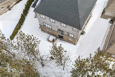 4 Boville Court • Oro-Medonte, ON photo 9