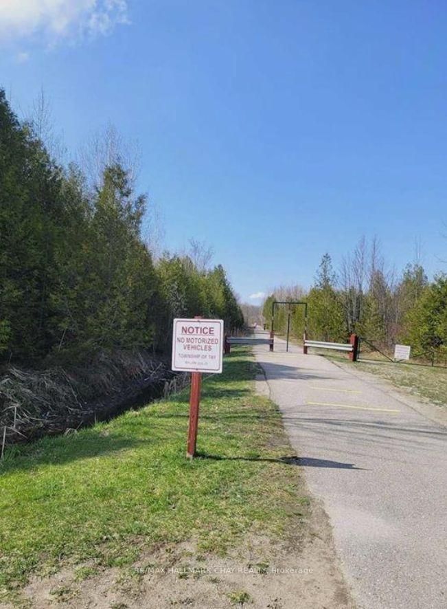 41 Bass Bay Drive • Tay, ON photo 11