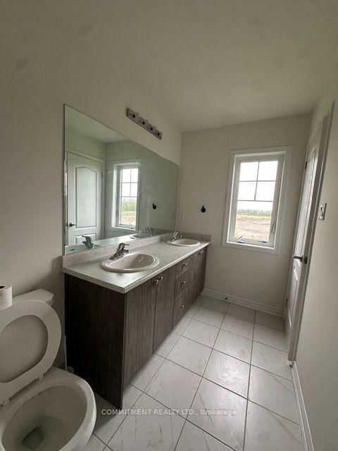 14 Shapira Avenue • Wasaga Beach, ON photo 16