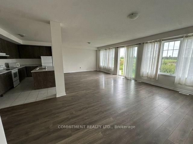 14 Shapira Avenue • Wasaga Beach, ON photo 8