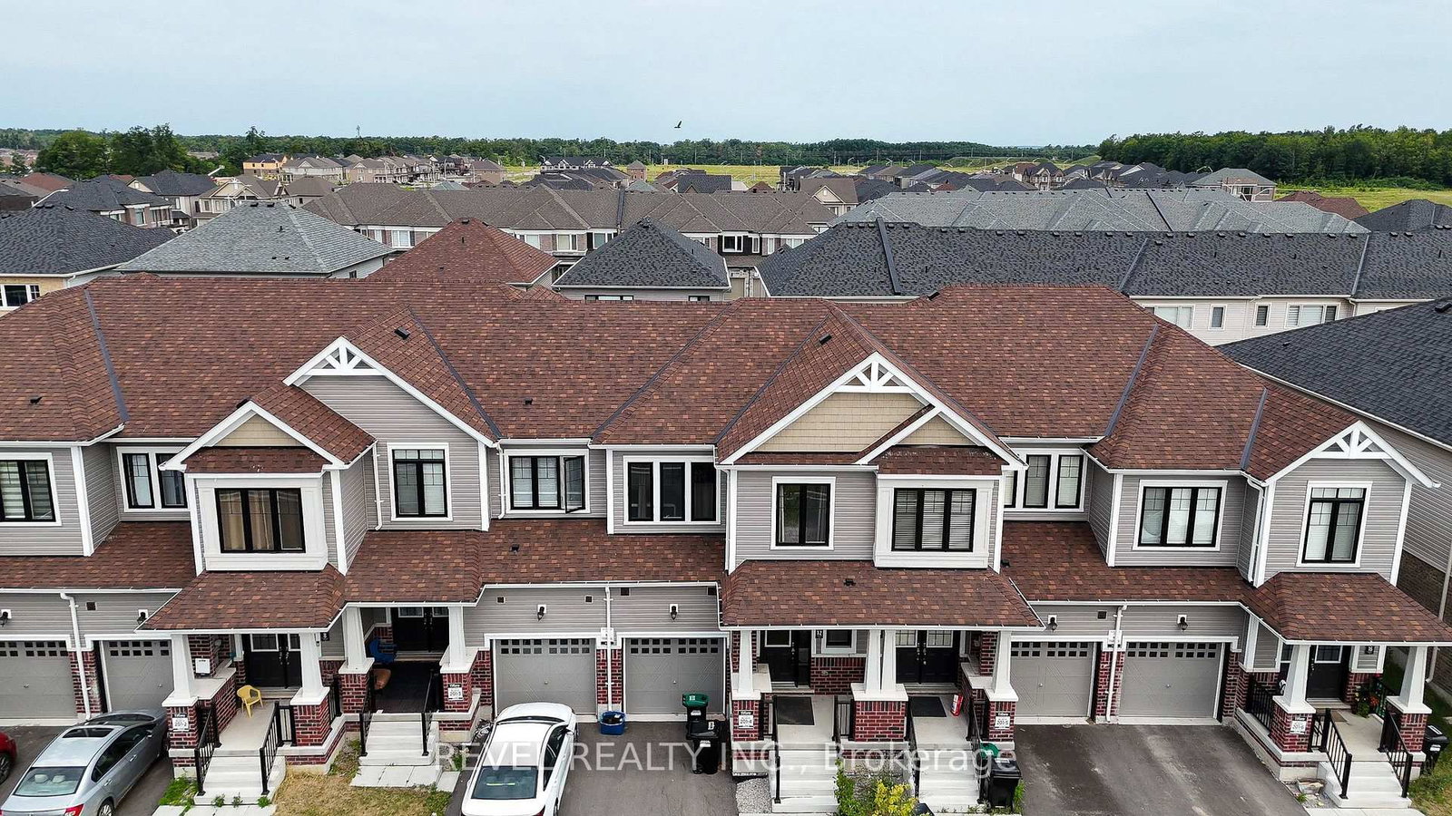 12 Hylton Drive • Barrie, ON photo 47