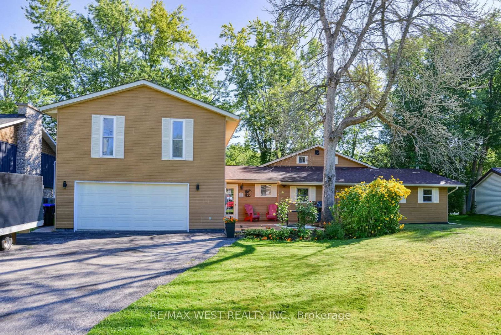 3587 Lauderdale Point Crescent • Severn, ON photo 1