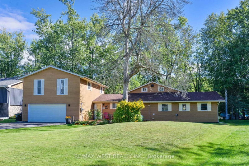 3587 Lauderdale Point Crescent