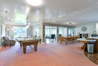 3587 Lauderdale Point Crescent • Severn, ON photo 3