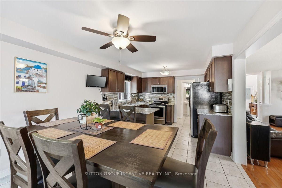 17 White Crescent • Barrie, ON photo 10