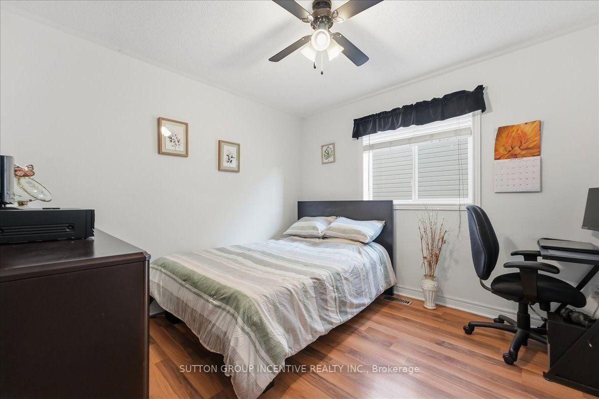 17 White Crescent • Barrie, ON photo 24