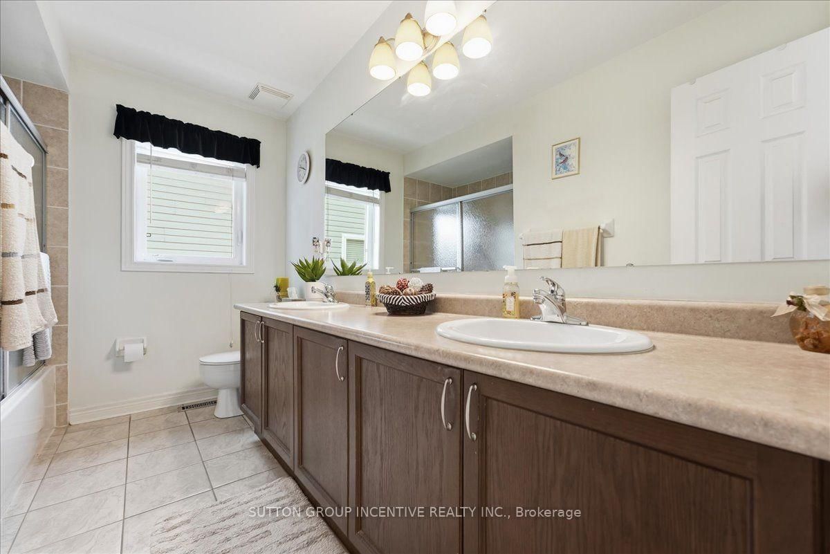 17 White Crescent • Barrie, ON photo 28