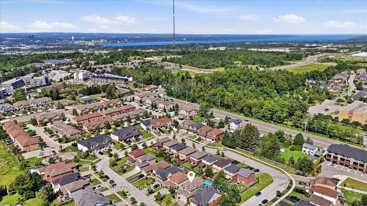 17 White Crescent • Barrie, ON photo 47