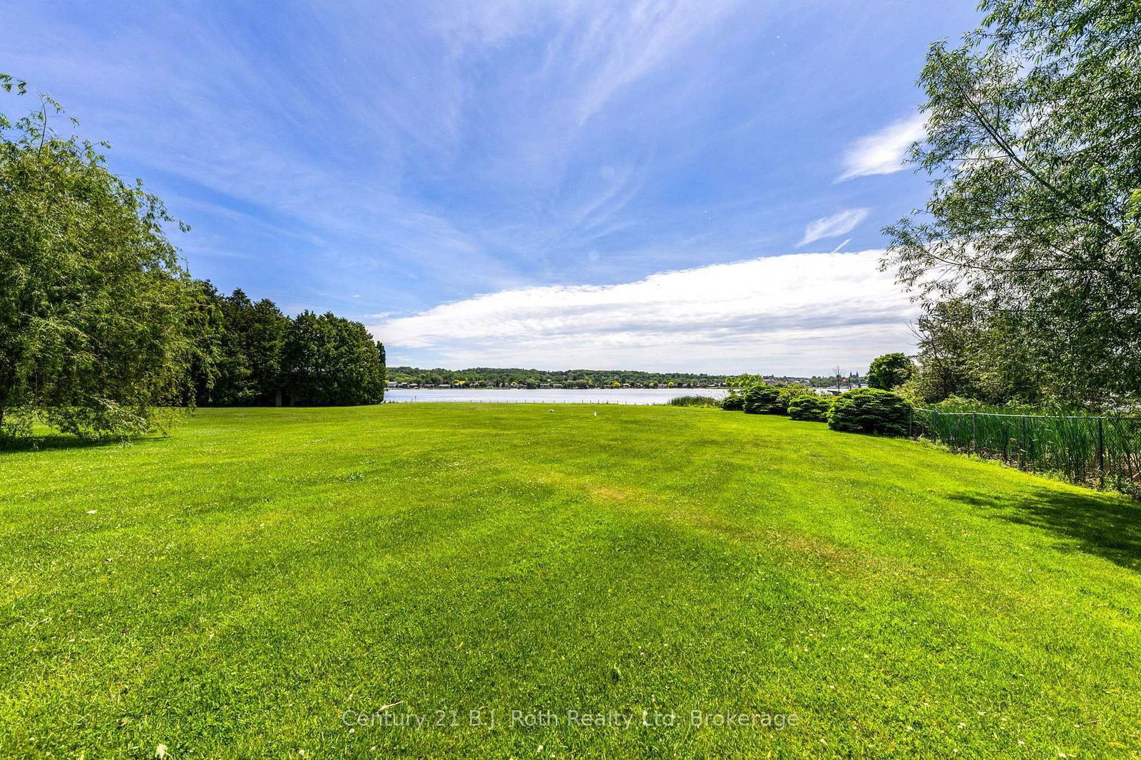 339 Champlain Road • Penetanguishene, ON photo 12