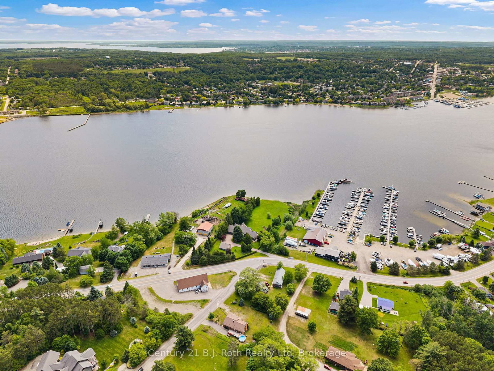 339 Champlain Road • Penetanguishene, ON photo 22