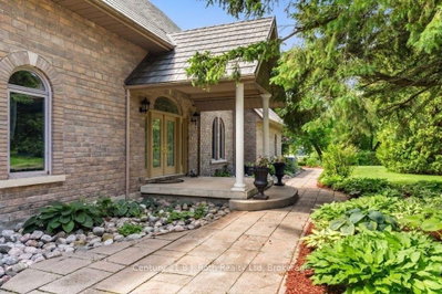 339 Champlain Road • Penetanguishene, ON photo 5