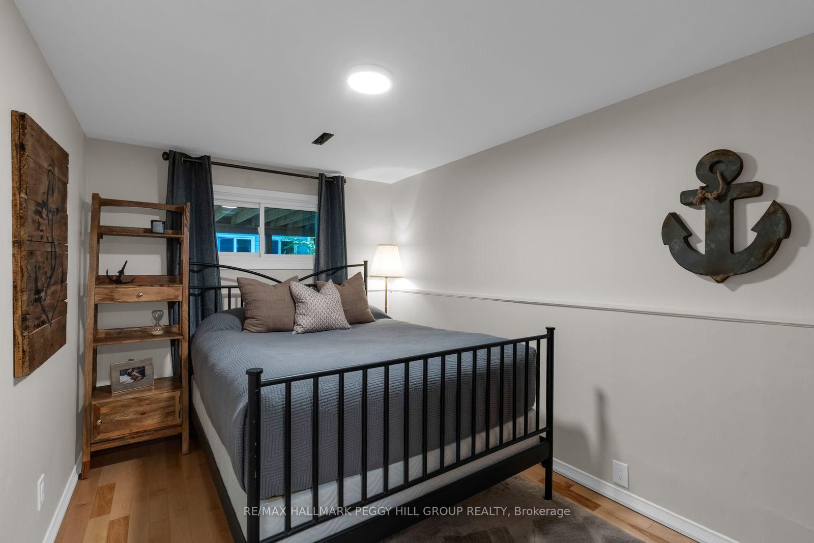 19 Austen Lane • Barrie, ON photo 15