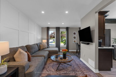 19 Austen Lane • Barrie, ON photo 7