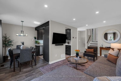 19 Austen Lane • Barrie, ON photo 8
