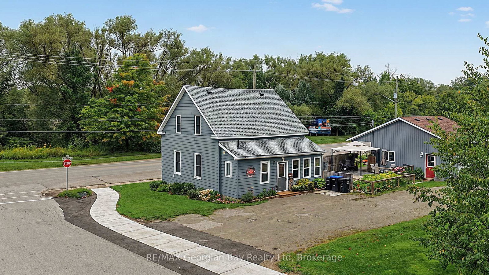 154 ROBERT Street W • Penetanguishene, ON photo 22