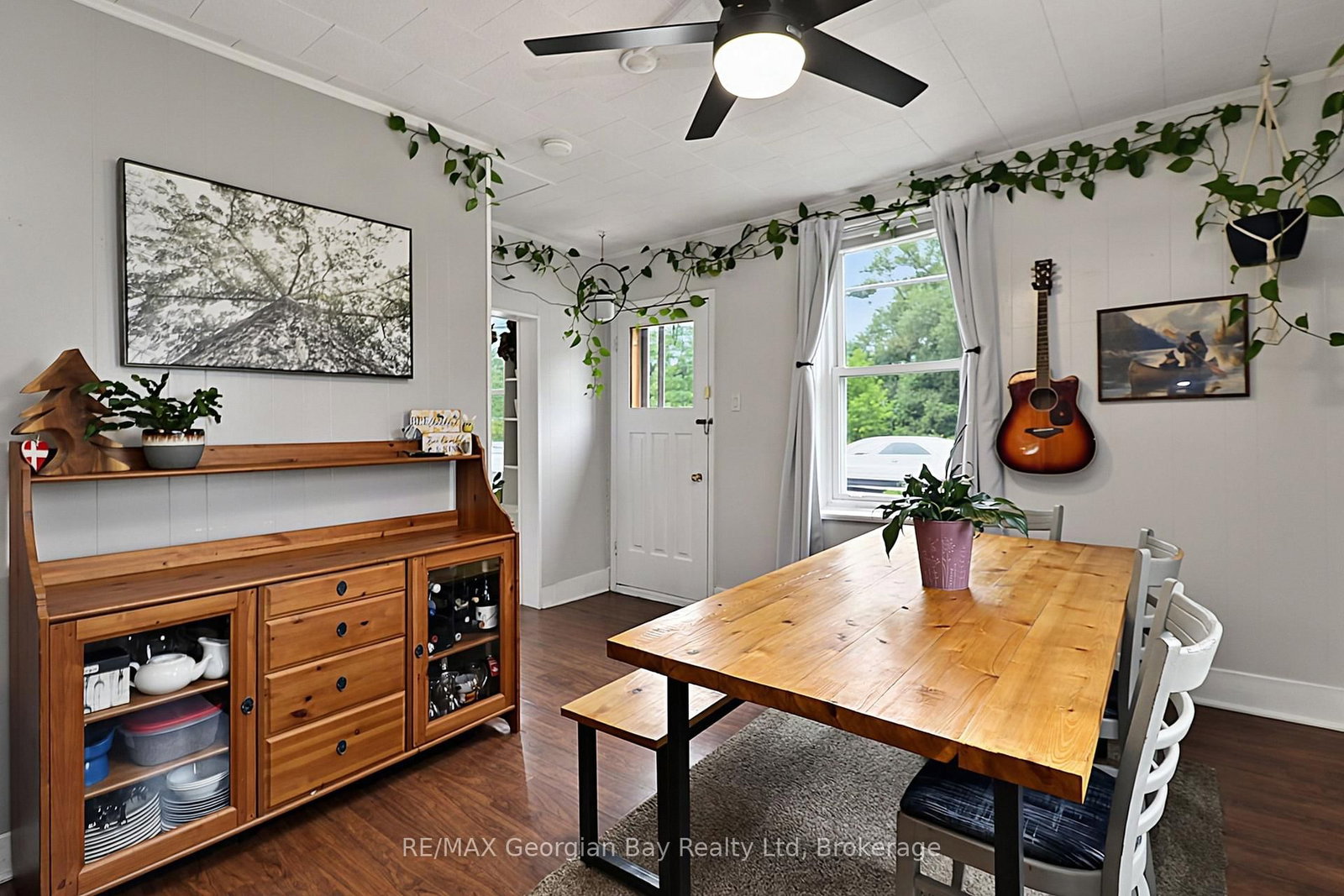 154 ROBERT Street W • Penetanguishene, ON photo 9