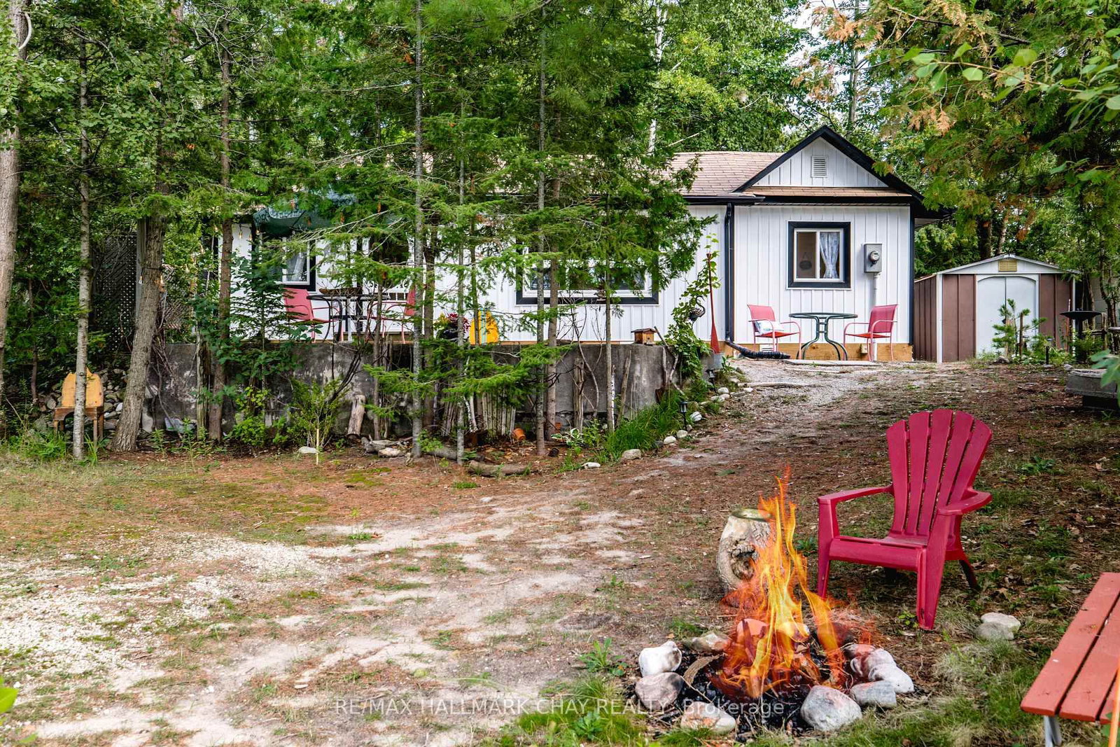 1221 River Road E • Wasaga Beach, ON photo 6