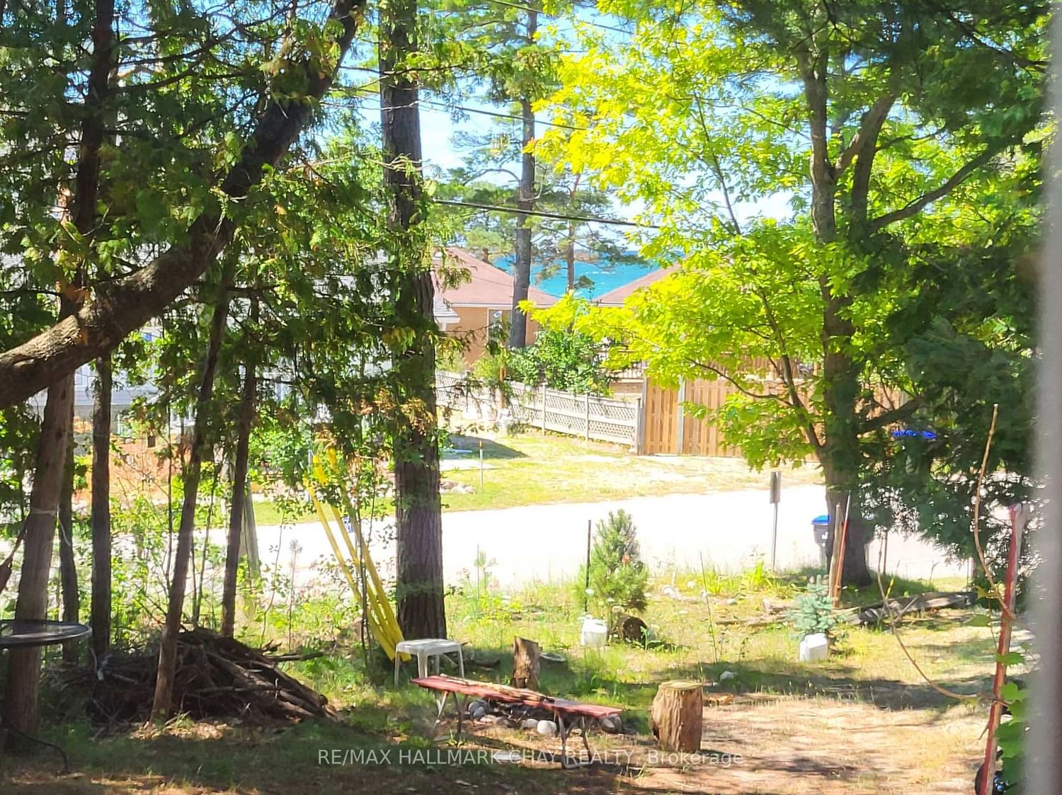 1221 River Road E • Wasaga Beach, ON photo 8