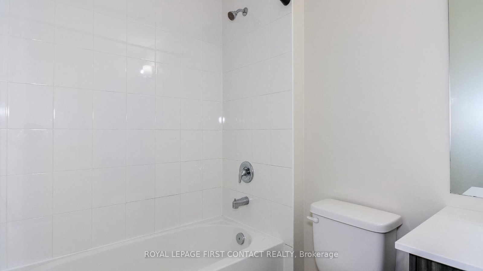 92 Fairlane Avenue • Barrie, ON photo 34