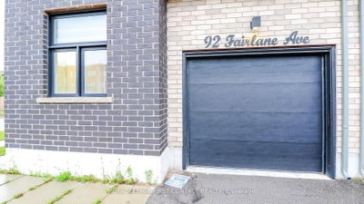 92 Fairlane Avenue • Barrie, ON photo 4