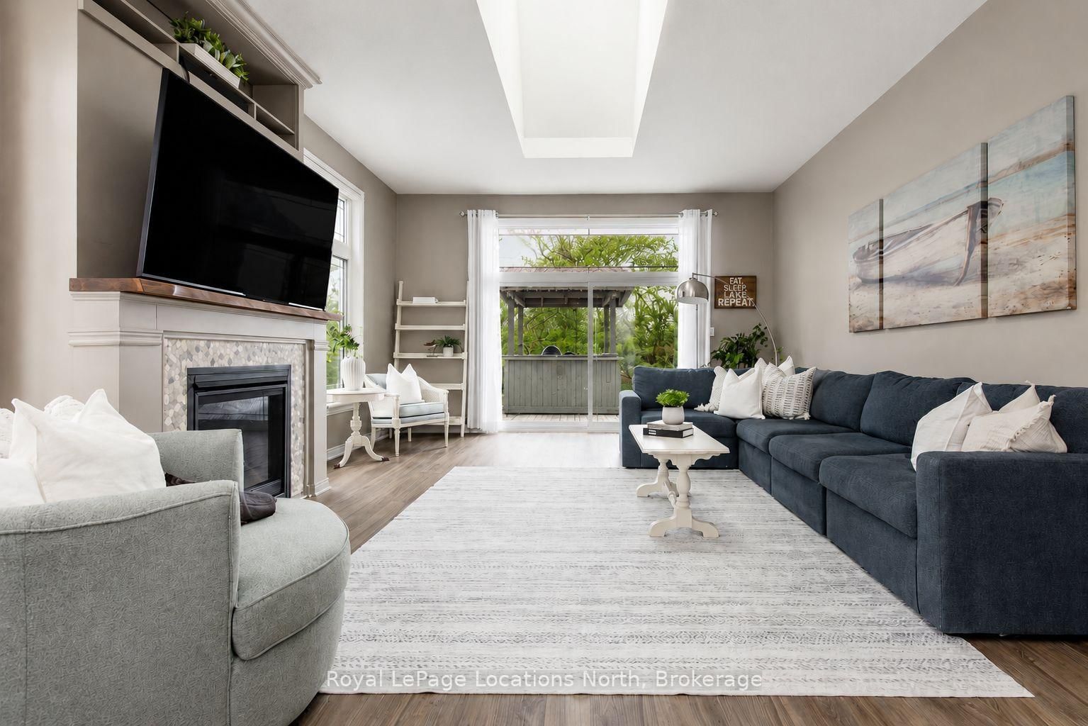 1094 RIVER Road W • Wasaga Beach, ON photo 13