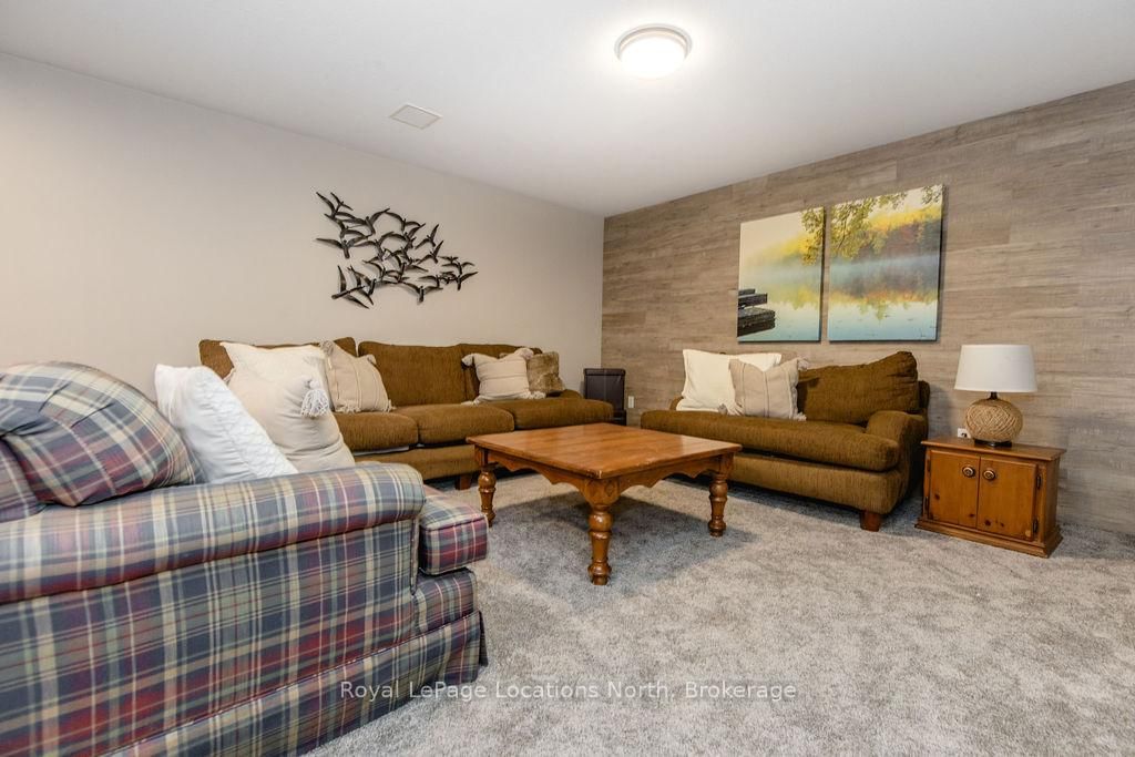 1094 RIVER Road W • Wasaga Beach, ON photo 29