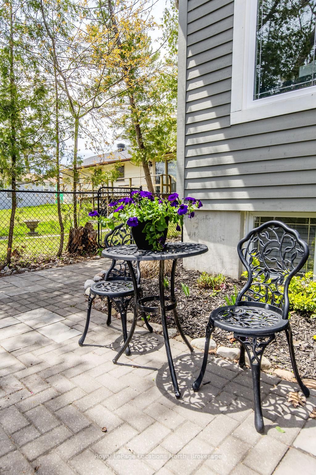 1094 RIVER Road W • Wasaga Beach, ON photo 39