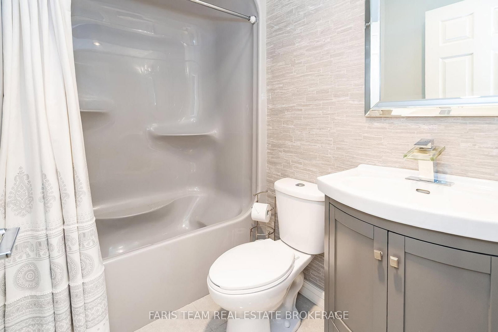 249 Medonte Sideroad 2 • Oro-Medonte, ON photo 13