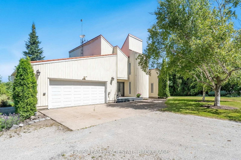 249 Medonte Sideroad 2