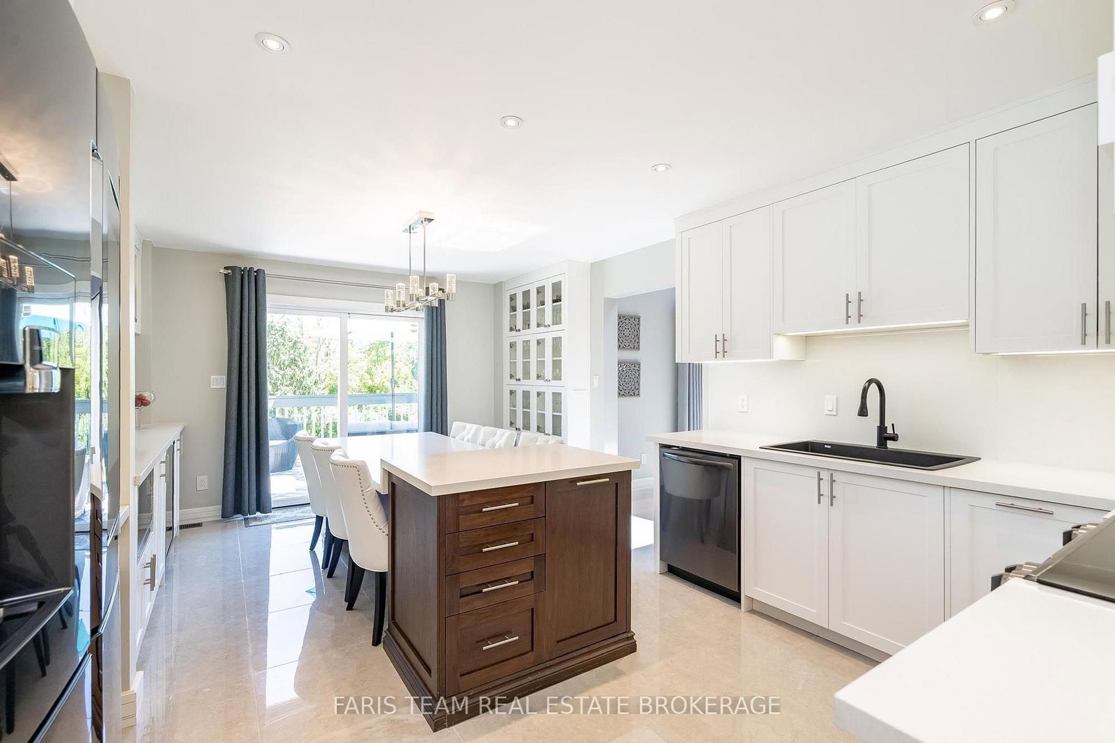 249 Medonte Sideroad 2 • Oro-Medonte, ON photo 4