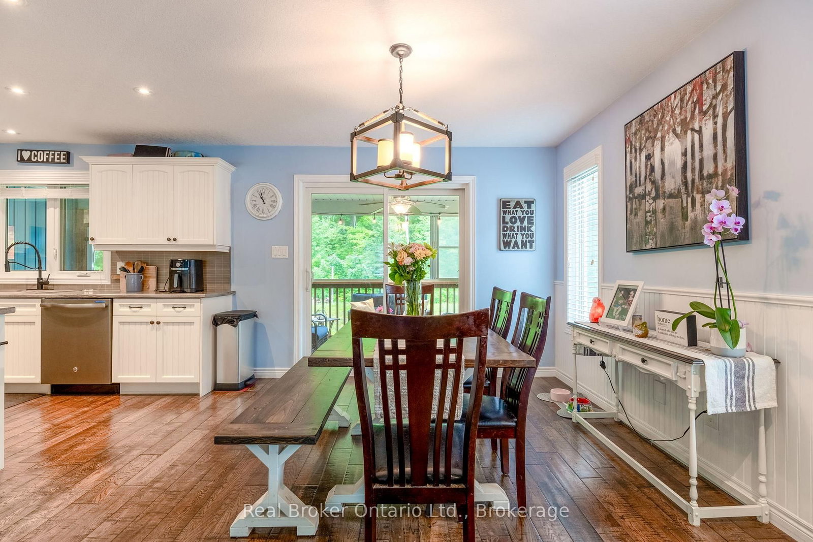 204 Golf Course Road • Wasaga Beach, ON photo 9