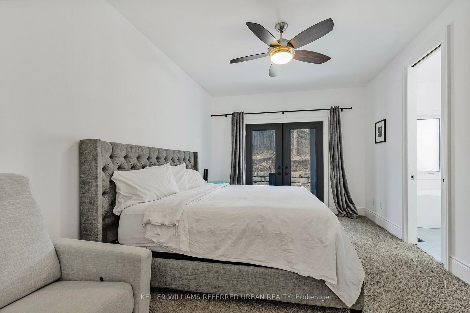 25 Heron Boulevard • Springwater, ON photo 19