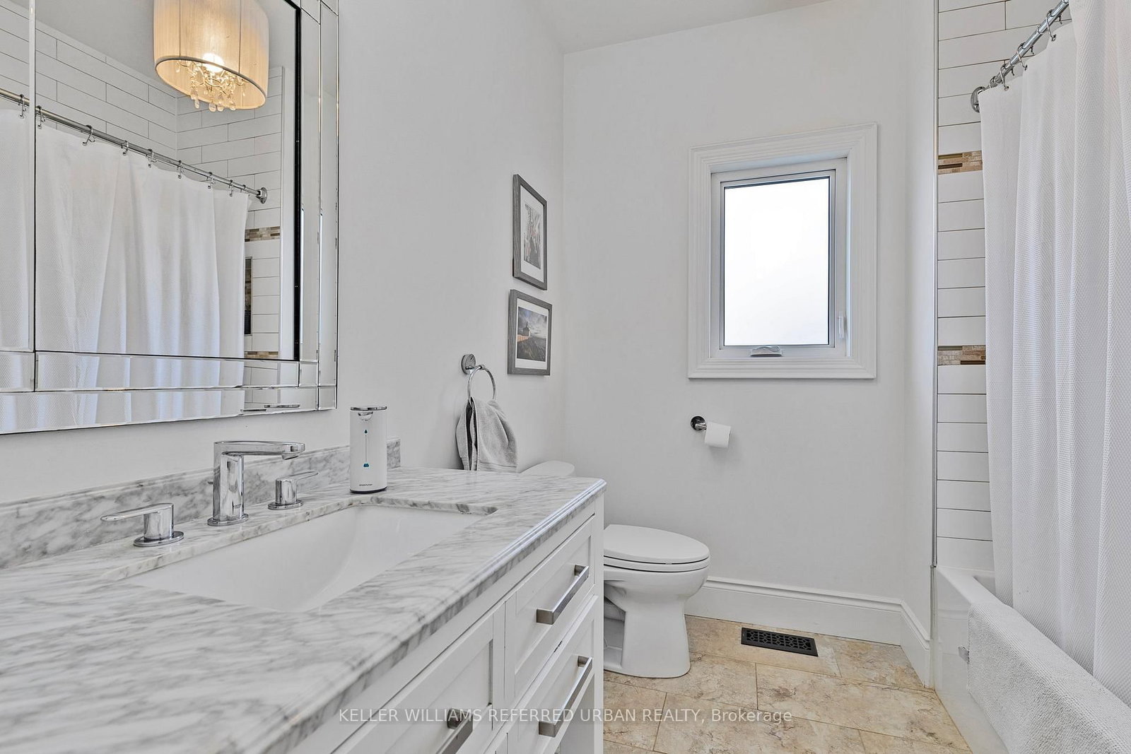 25 Heron Boulevard • Springwater, ON photo 27