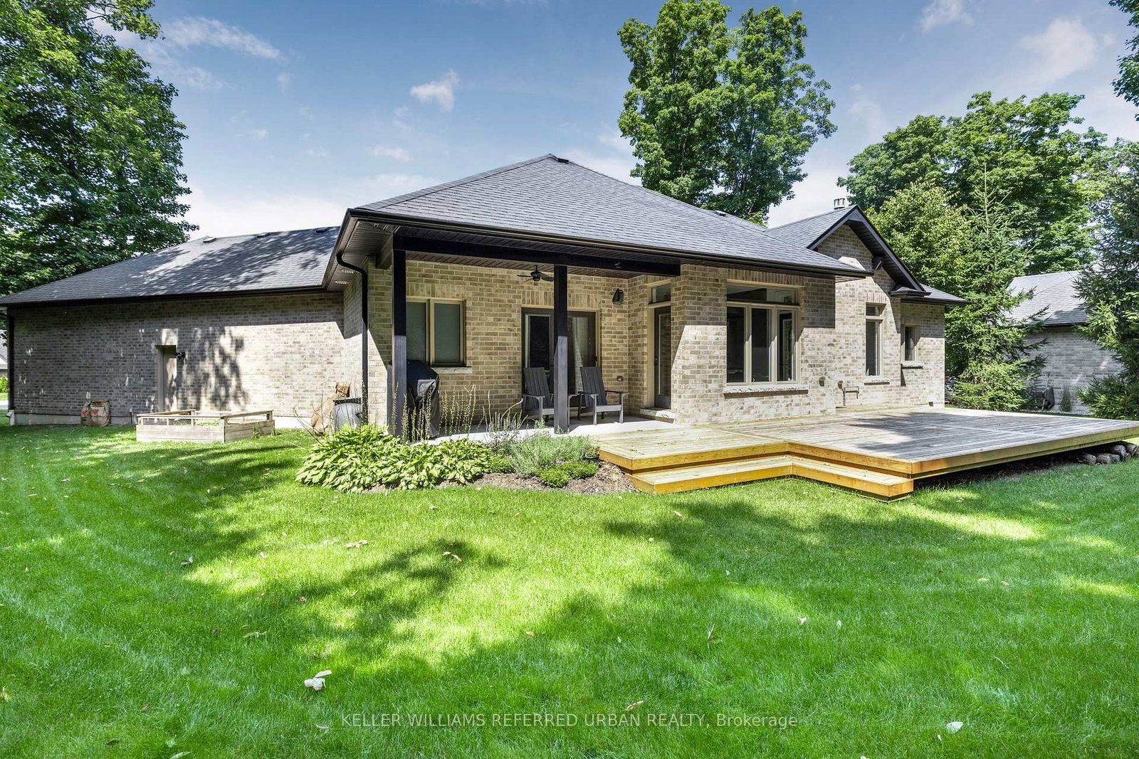 25 Heron Boulevard • Springwater, ON photo 47