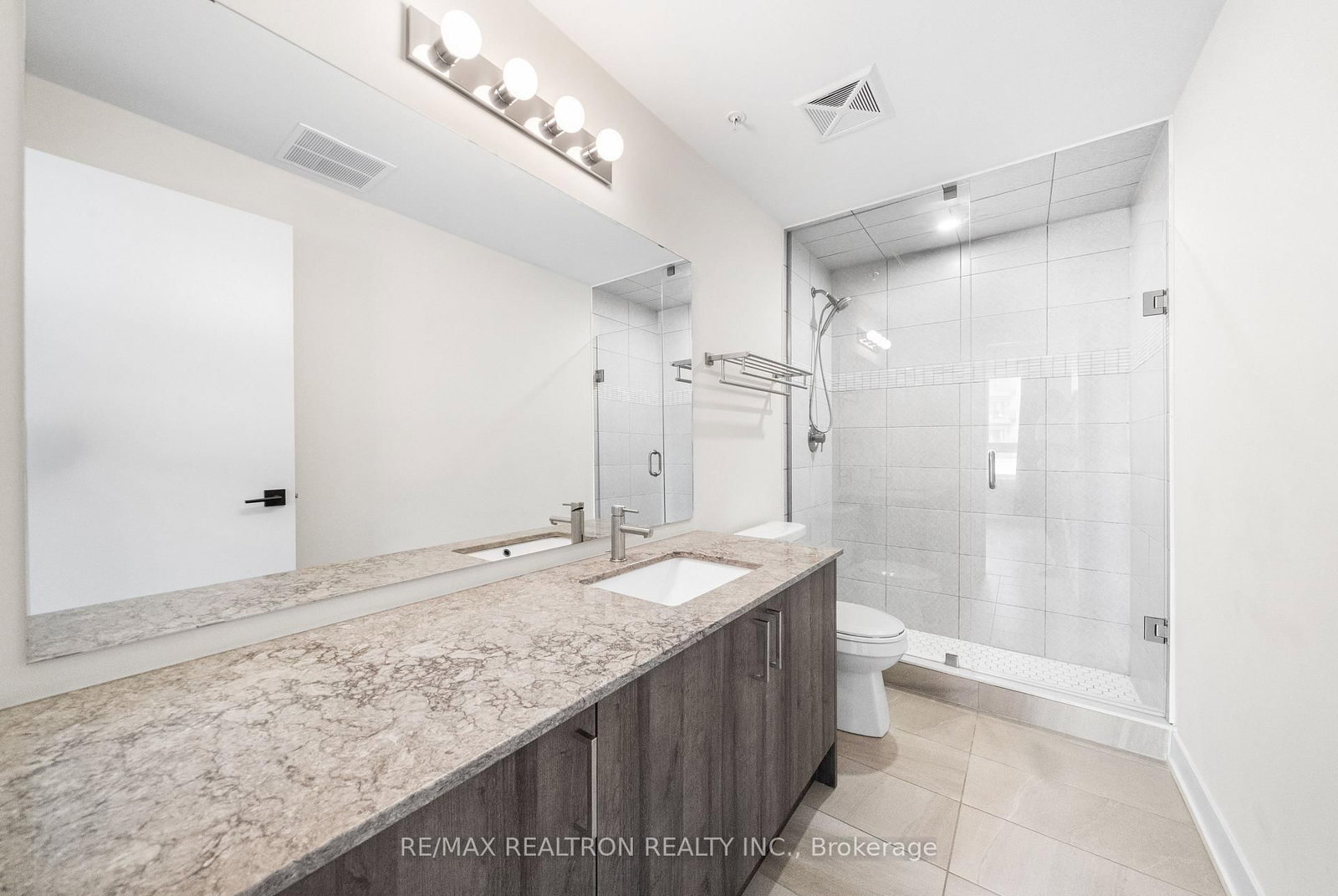 5 Chef Lane • #13 • Barrie, ON photo 14