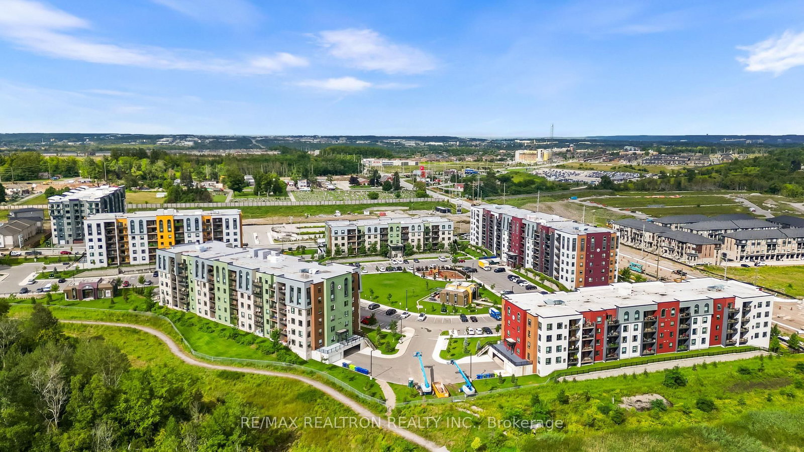 5 Chef Lane • #13 • Barrie, ON photo 37