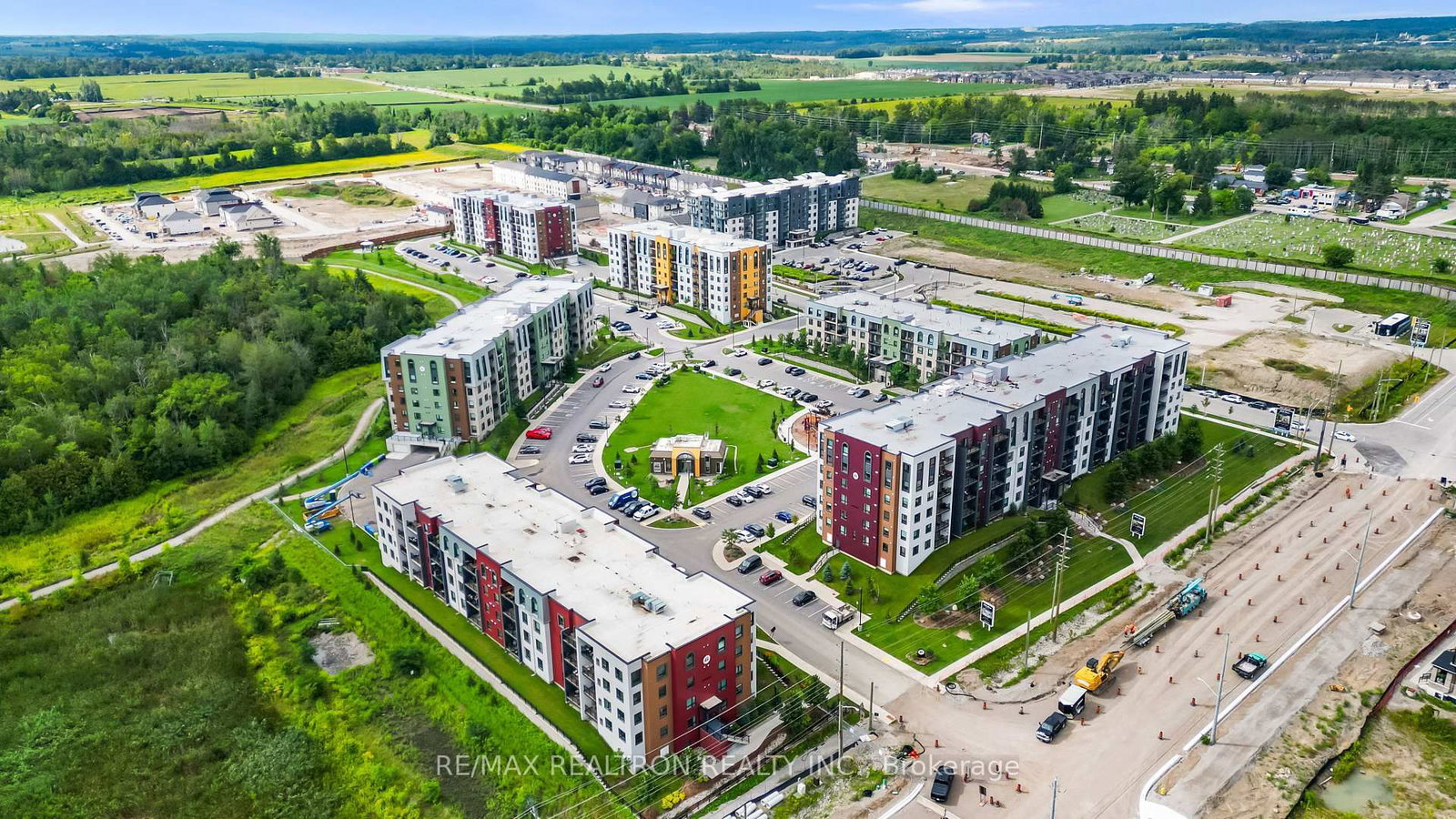 5 Chef Lane • #13 • Barrie, ON photo 38