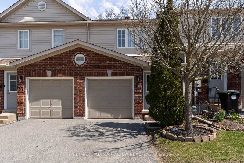 38 - 430 MAPLEVIEW Drive E