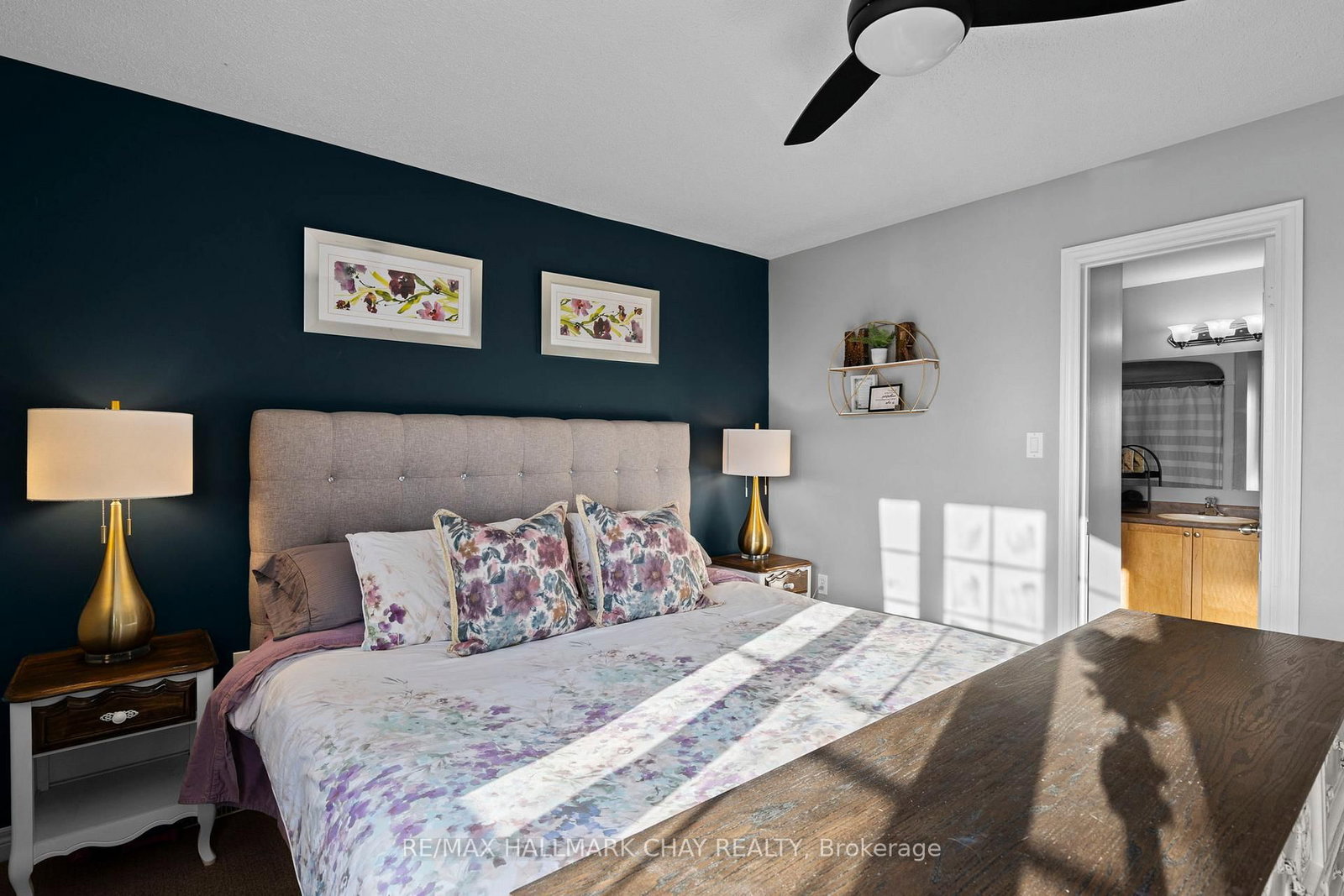 430 MAPLEVIEW Drive E • #38 • Barrie, ON photo 13
