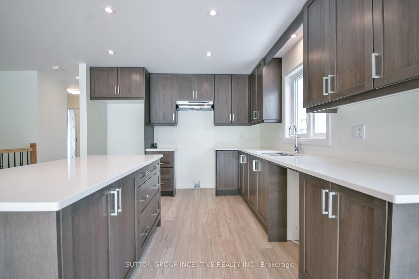 45 Harold Avenue • Severn, ON photo 17