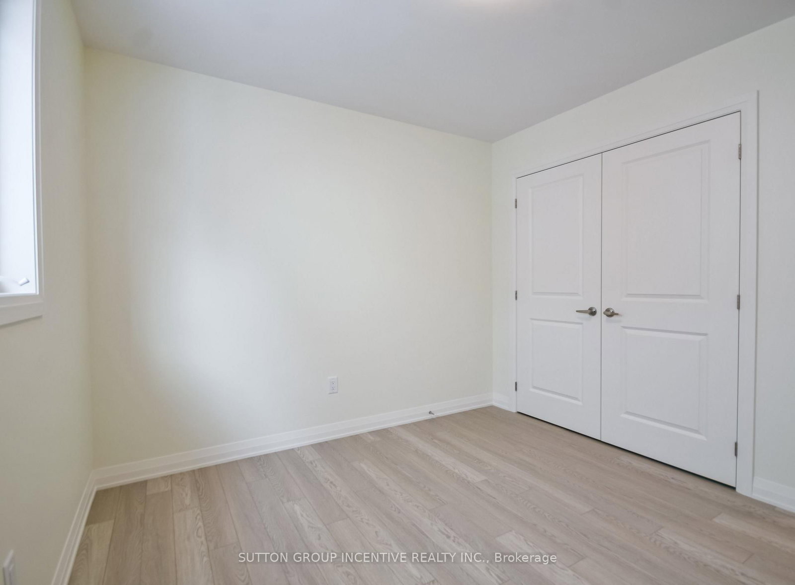 45 Harold Avenue • Severn, ON photo 32