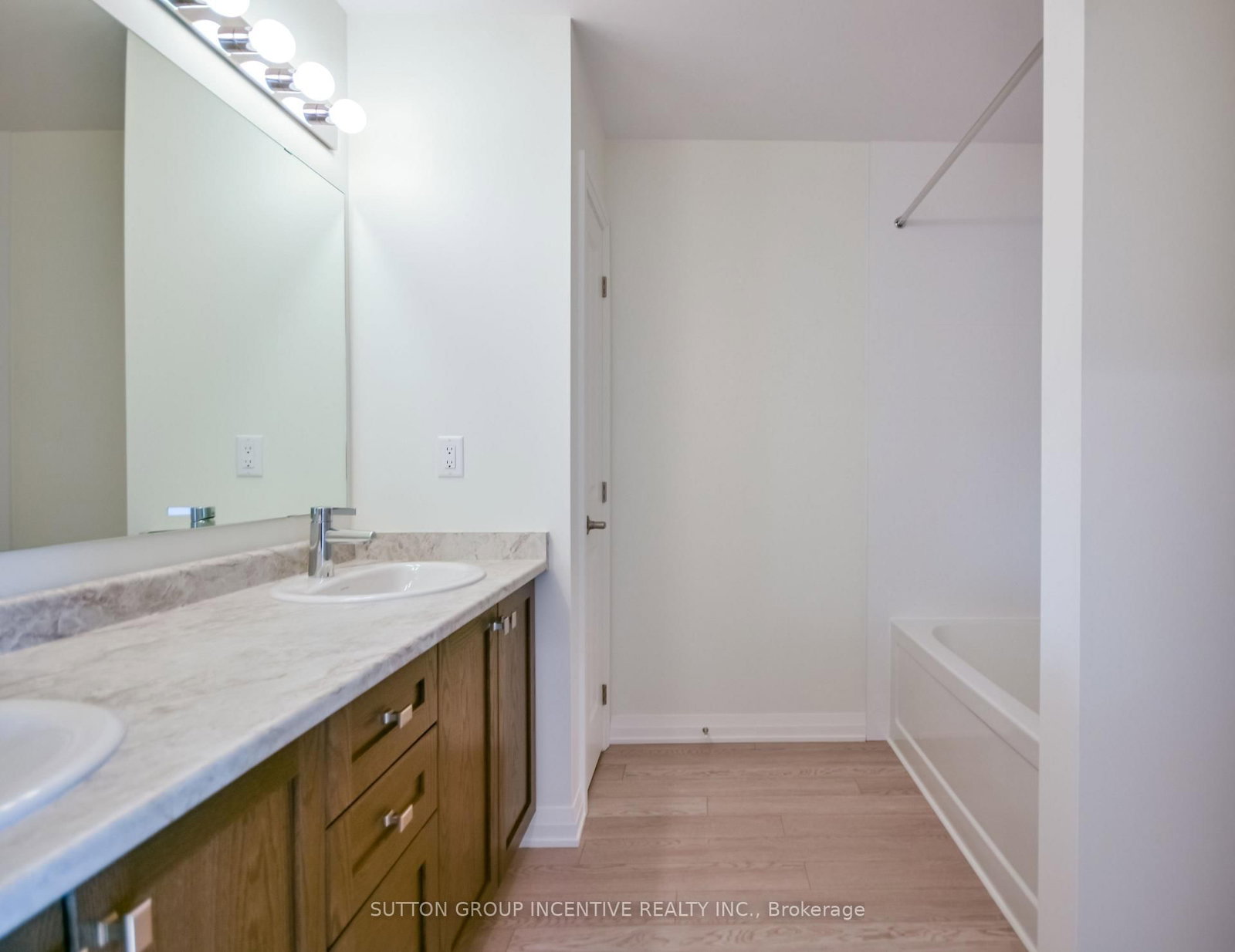 45 Harold Avenue • Severn, ON photo 34