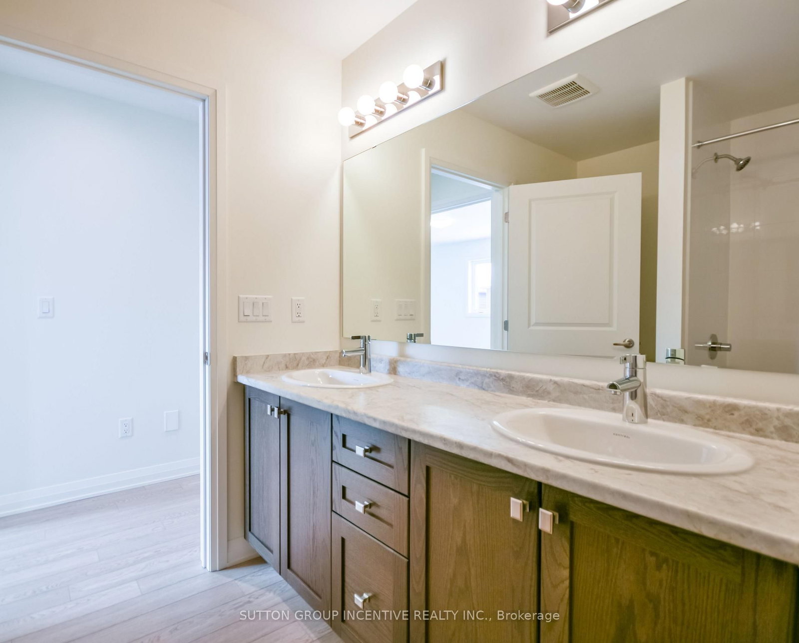 45 Harold Avenue • Severn, ON photo 37