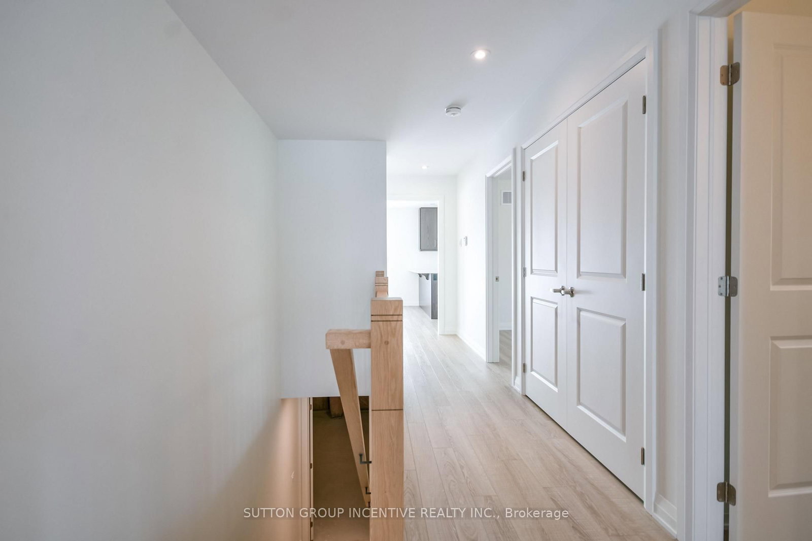 47 Harold Avenue • Severn, ON photo 15